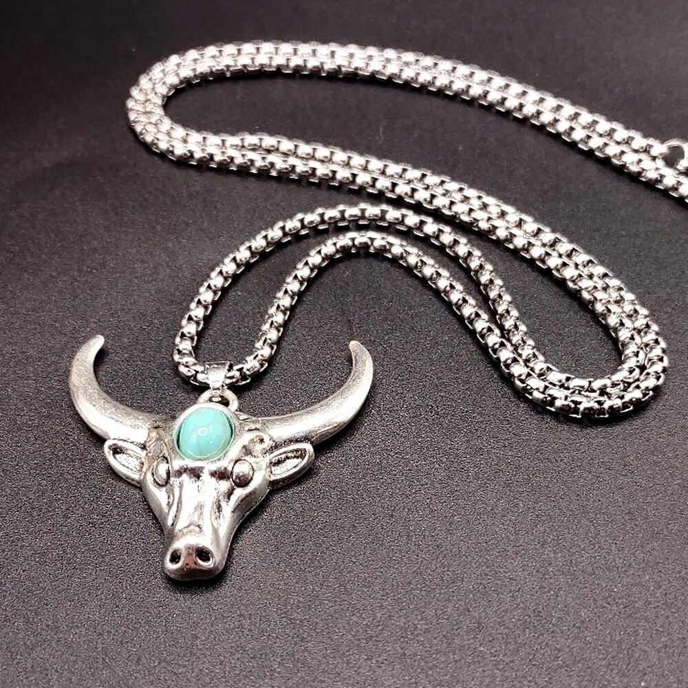 Silver Tone Necklace w/ Turquoise Bull & Horns Pendant Western Vintage Boho Gift